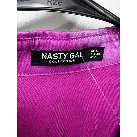 Nasty Gal Iridescent Button Down - Picture 3 of 3